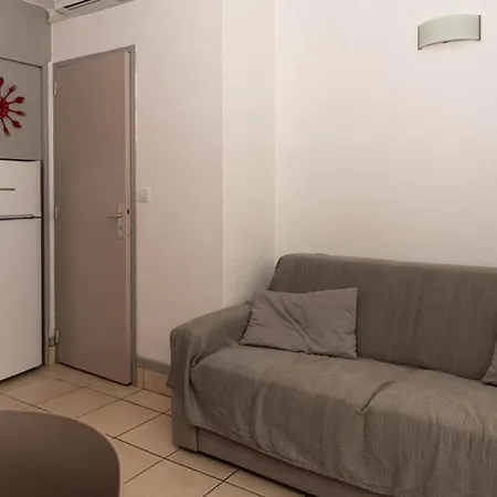 T2 Au Lavandou Pour 4, Proche Plage, Climatisation, Parking Prive - Fr-1-803-66 Lejlighed Le Lavandou